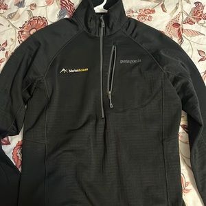 Patagonia Pull Over
